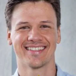 Rodrigo Hlavnicka, Angel Investor at Synthase Impact Ventures