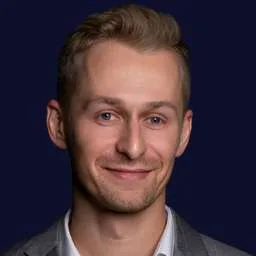 Krzysztof Nowicki, CEO and Founder at Live.Market