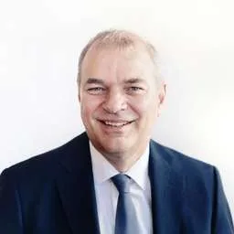 Peter Straub