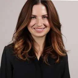 Maja Svener, Angel Investor