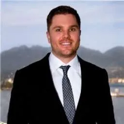 Tyler Lewis