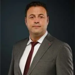 Hamid Azarak, Angel Investor