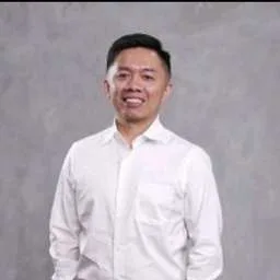 Erwin Lee