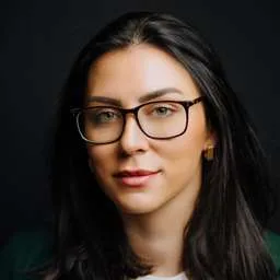 Larissa Janz, Angel Investor