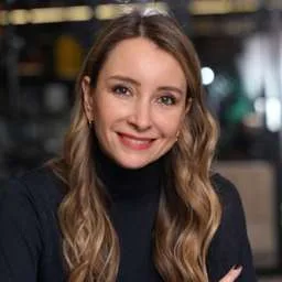 Özge Yürür, Angel Investor at Healmeup