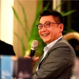 Alex Lee, CEO & Founder at Quantum International