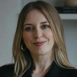 Lucy Cullen