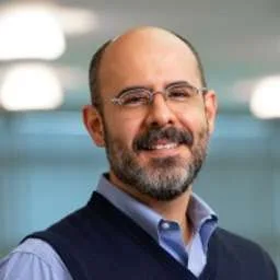 Mario Hernandez, Angel Investor