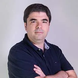 Guzman Larrimbe