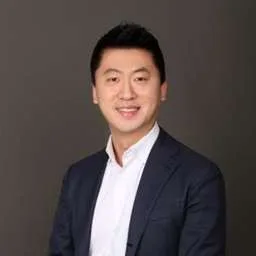 Jong Kim