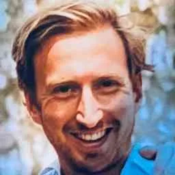 Caspar Schauseil, Angel Investor