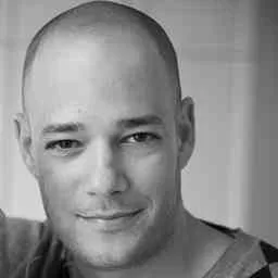 Yaniv Shneiderman