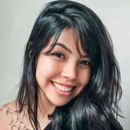 Stéfani Inouye