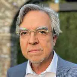 Manuel Alba, Angel Investor