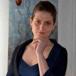 Lilia Stoyanov, Angel Investor