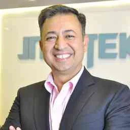Naresh Kumra, Angel Investor