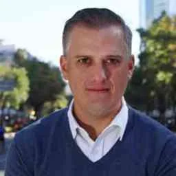Fernando Lelo de Larrea, Angel Investor at Hi Ventures