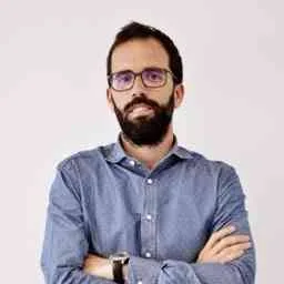 Francisco Gil, Director Financiero at CarCrash.es