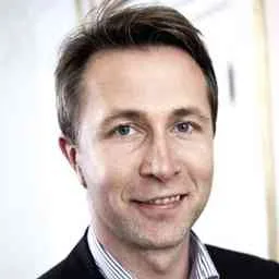Jorgen Lindholm Lau, Angel Investor
