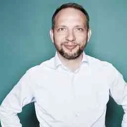 Nicolai Strate, Angel Investor